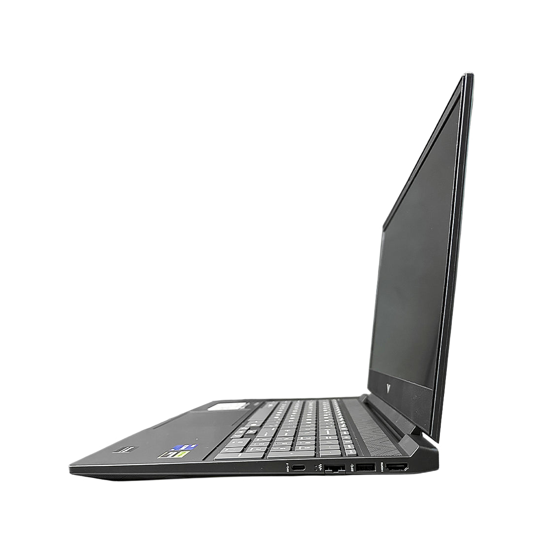 Laptop HP Victus Gaming color mica silver con teclado retroiluminado, tarjeta de video RTX 5060 y procesador i7 de 13ra generación - Laptop Express Caracas