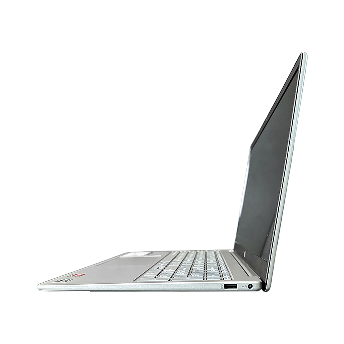 Laptop HP 15-FC0057wm plateada con procesador AMD Ryzen 7, 16GB de RAM y pantalla táctil de 15.6 pulgadas Full HD - Laptop Express Caracas