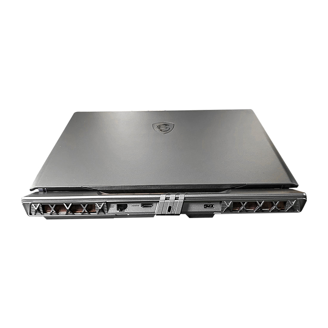 Laptop MSI Vector 16 HX AI A2XWIG-050US   mostrando teclado  tarjeta de video RTX 5080 y procesador Core Ultra 9 275hx