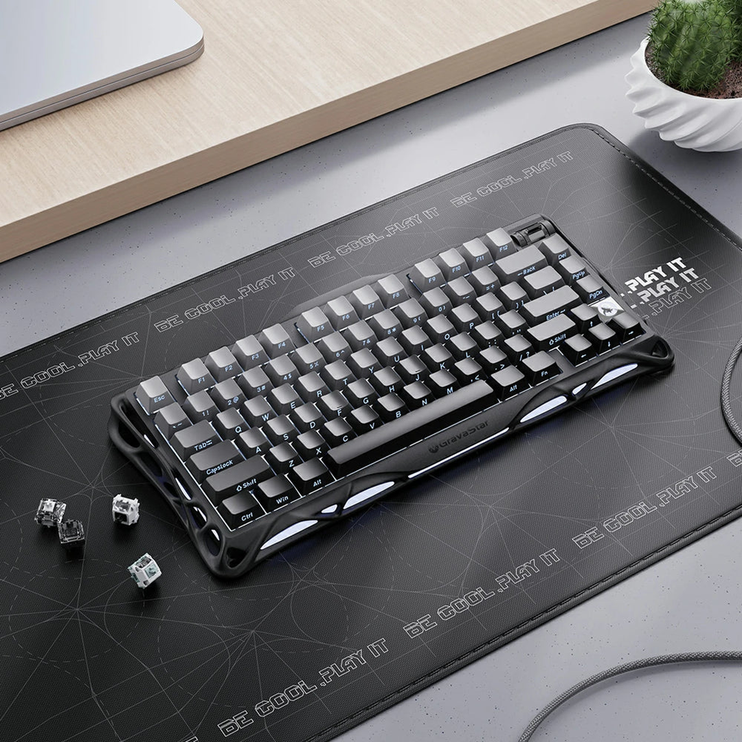 Teclado mecánico GravaStar Mercury K1 GSK1 en color negro degradado del 75% con iluminación RGB y conectividad inalámbrica - Laptop Express Caracas